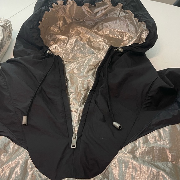 Isabel Marant Richie jacket in silver and black. - Picture 5 of 6